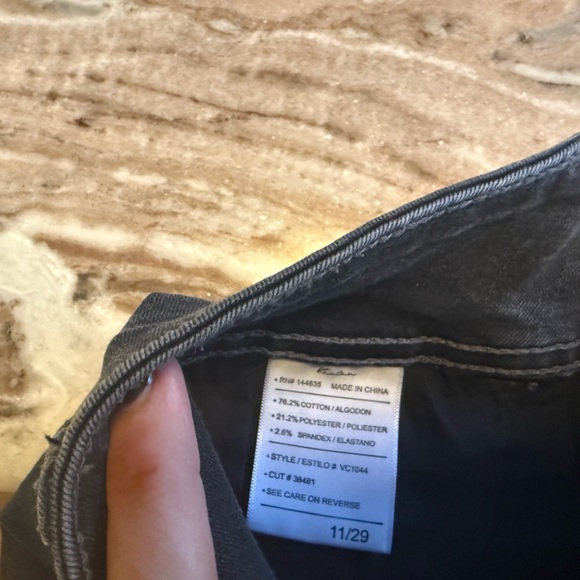 KanCan Washed Black High Rise Skinny Jean - Picture 6 of 6